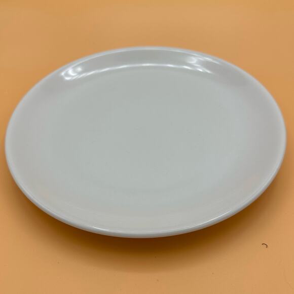 Vintage Dinner Plates Restaurantware by Buffalo Coupe Solid White Set of 4 - Picture 3 of 5